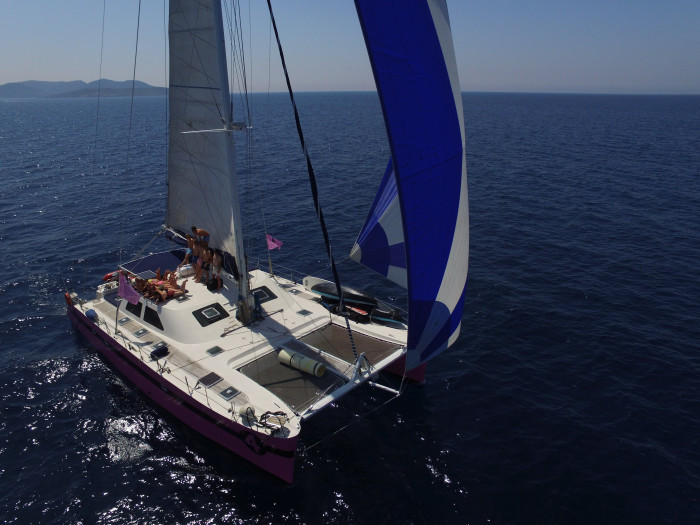 Catamaran Elle et Nous - 19 mètres-12