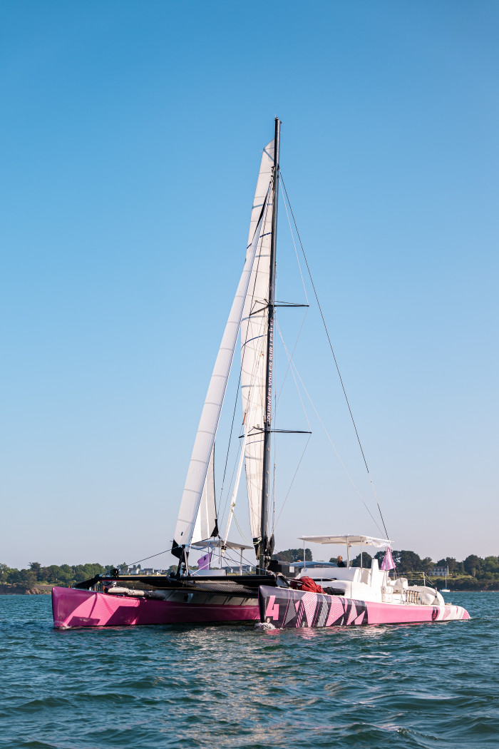 Catamaran Il et Elle - 18 mètres-9