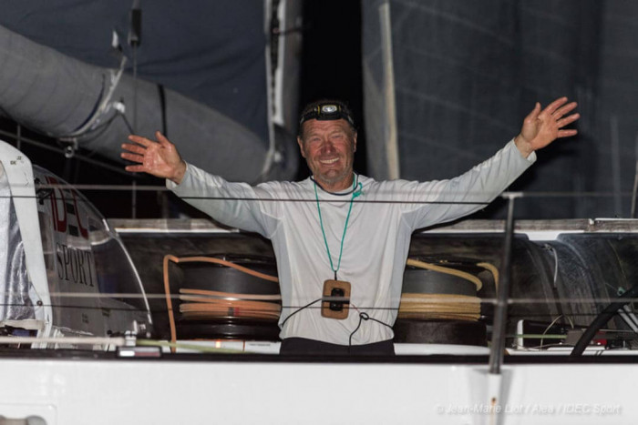 Sortie sensation éphémère avec Francis Joyon sur son trimaran de course-2